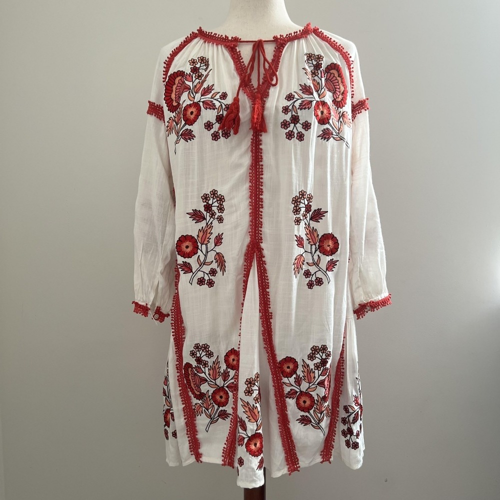 Ranna Gill Dress Womens XS White Red Embroidered Floral Boho Tassel Trim